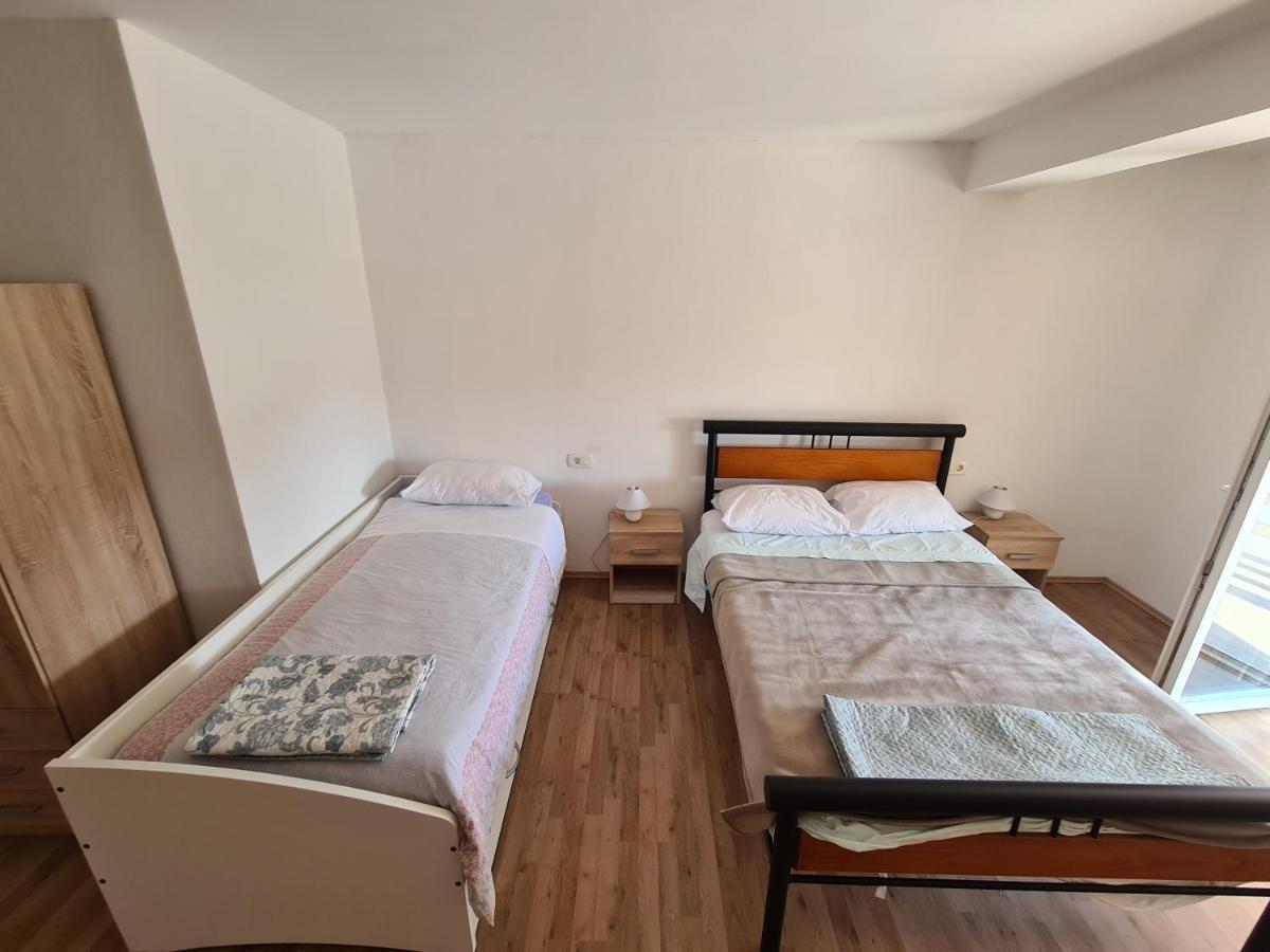 Апартаменти Apartman Senka Rogotin Екстер'єр фото