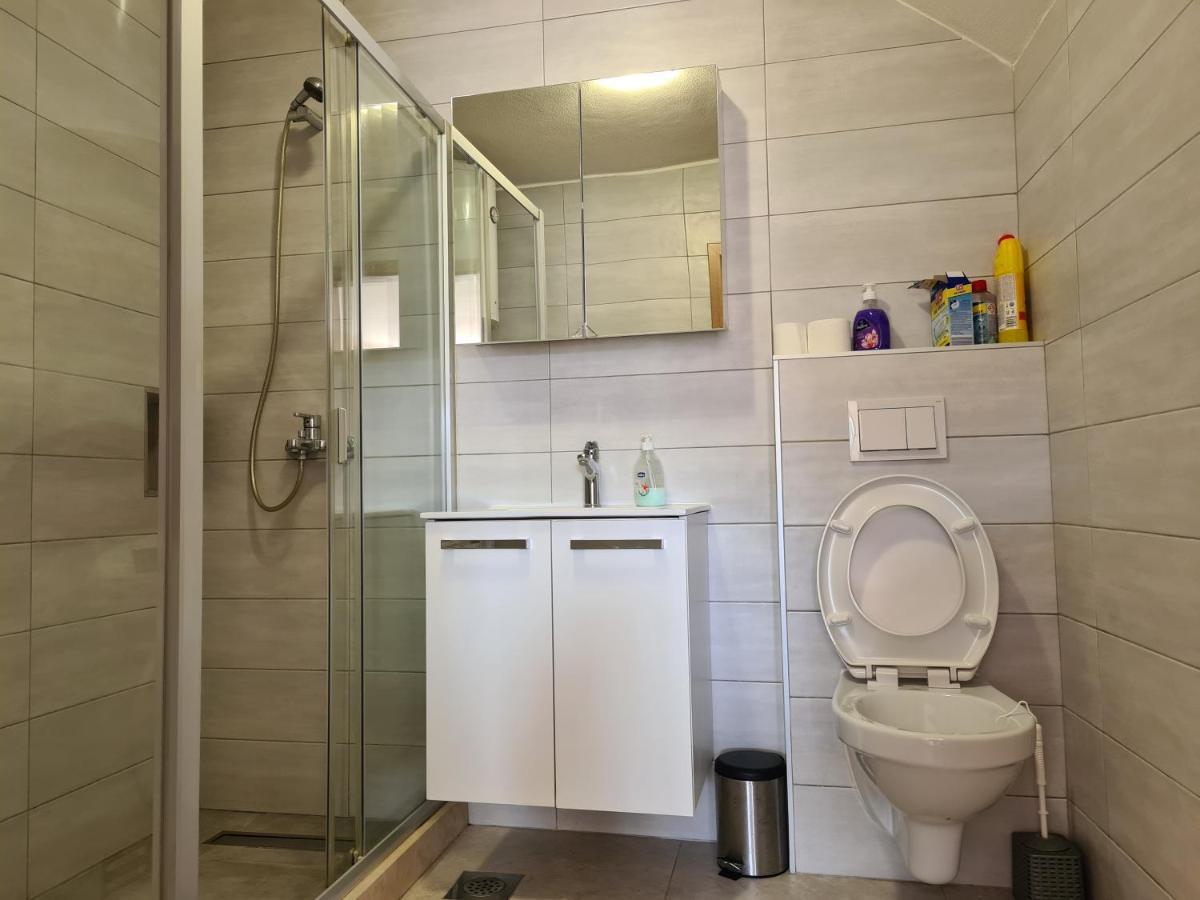 Апартаменти Apartman Senka Rogotin Екстер'єр фото