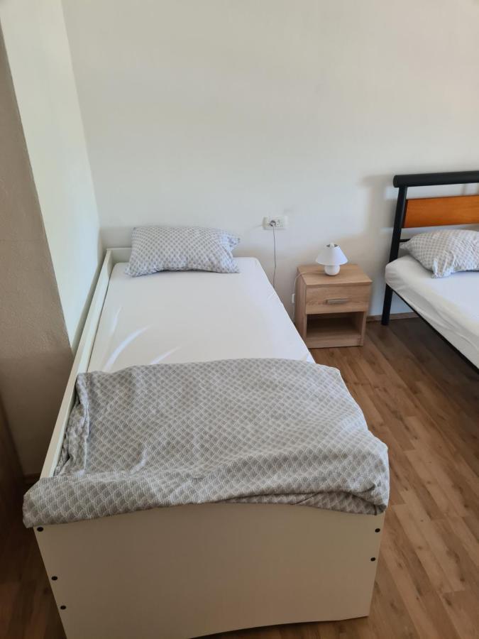 Апартаменти Apartman Senka Rogotin Екстер'єр фото